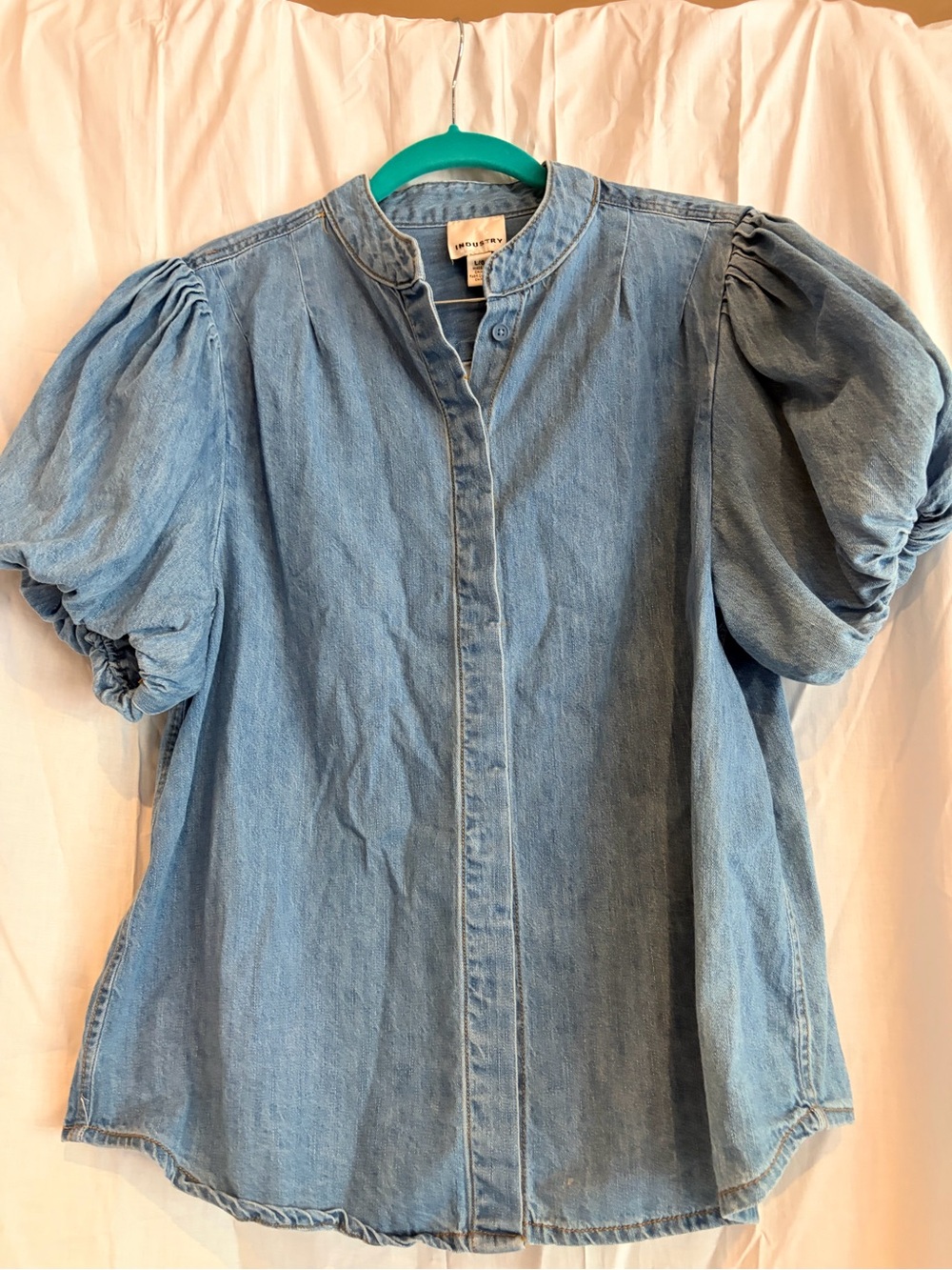 Denim Puff-Sleeve Button-Down Shirt - Light Blue